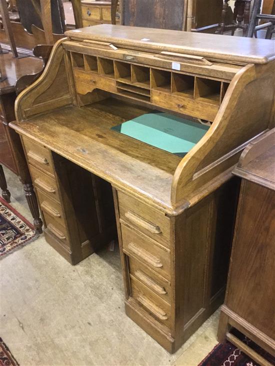 Oak roll top desk